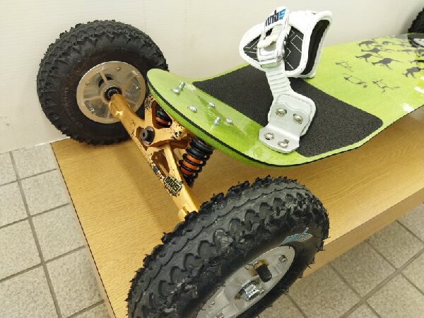 マウンテンボード MBS CORE95（タイヤ1つジャンク） マウンテンボード