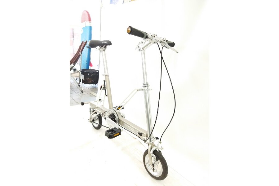 小さい車体ながら本格派の折り畳み自転車! Pacific Bycles CARRY ME の