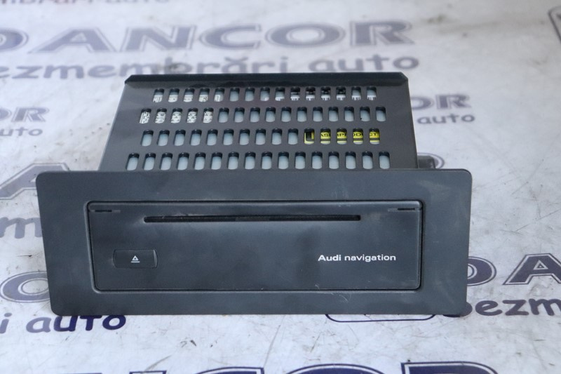 Magazie CD Audi A4 B7 noi si sh de vanzare - TU alegi prețul!