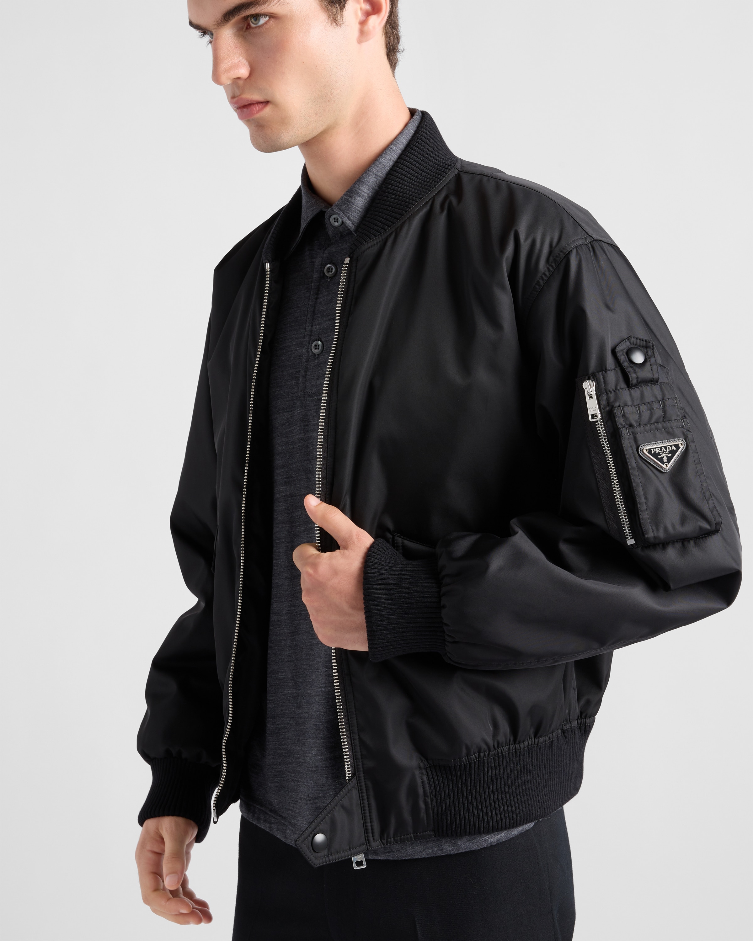 ブラック Re-nylon ボンバージャケット | PRADA