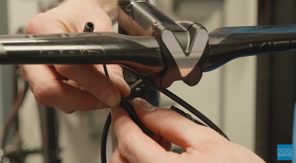 PLT エルゴカーボンハンドルバー | Pro Bikegear