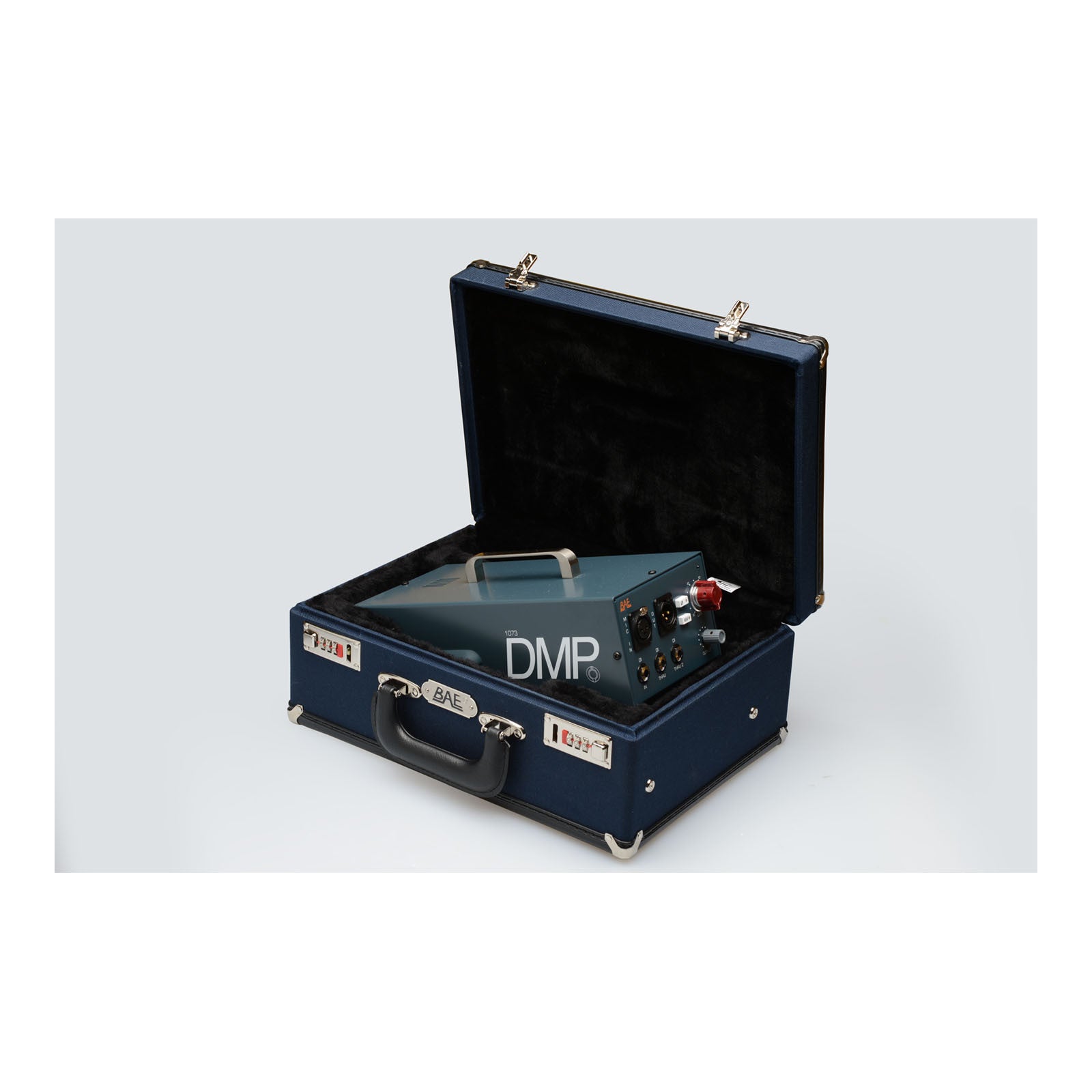 BAE 1073 DMP-Single Channel Tabletop Mic Preamp - Professional