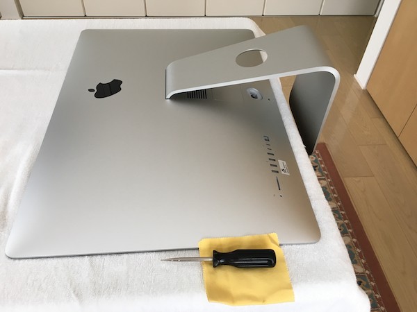 新型iMac 5K 2017にメモリを増設、余裕動作の40GB！ ｜ Note＆Board