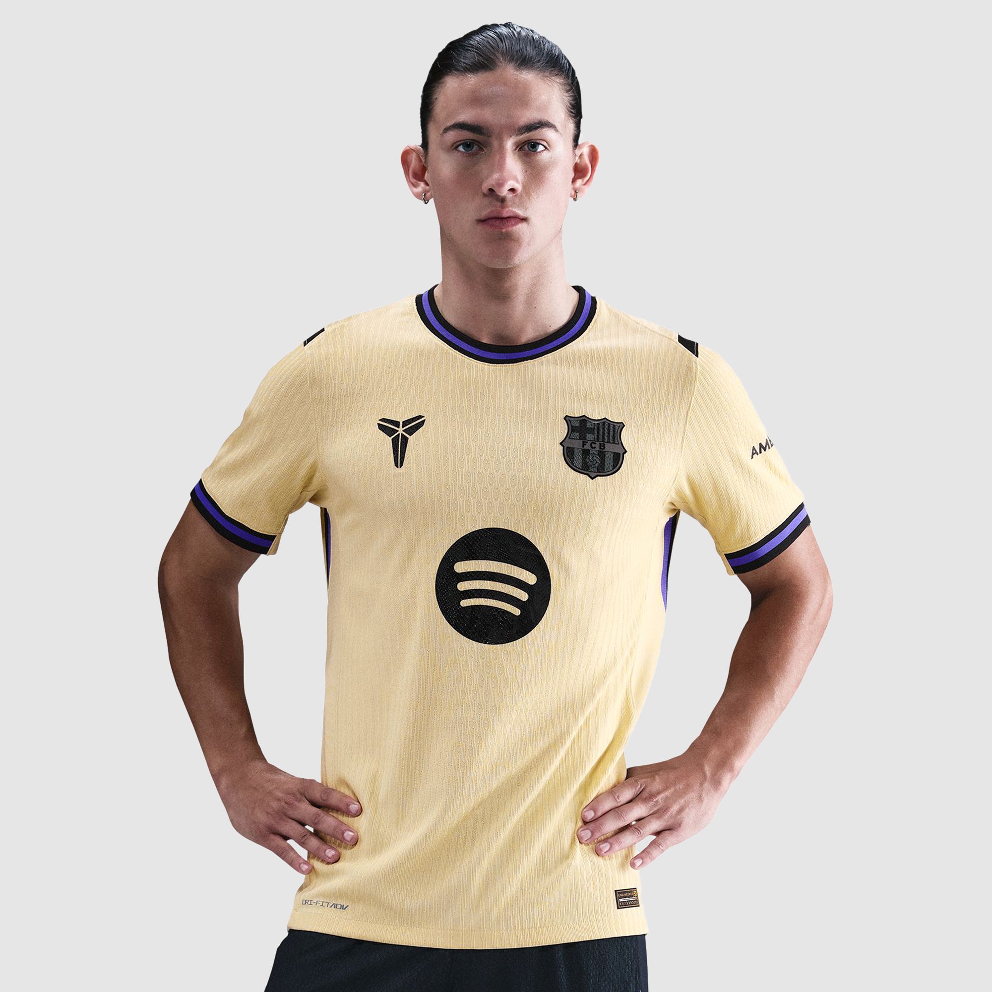 Nike FC Barcelona 25/26 Dri-FIT ADV Match SS Away Jersey - Team