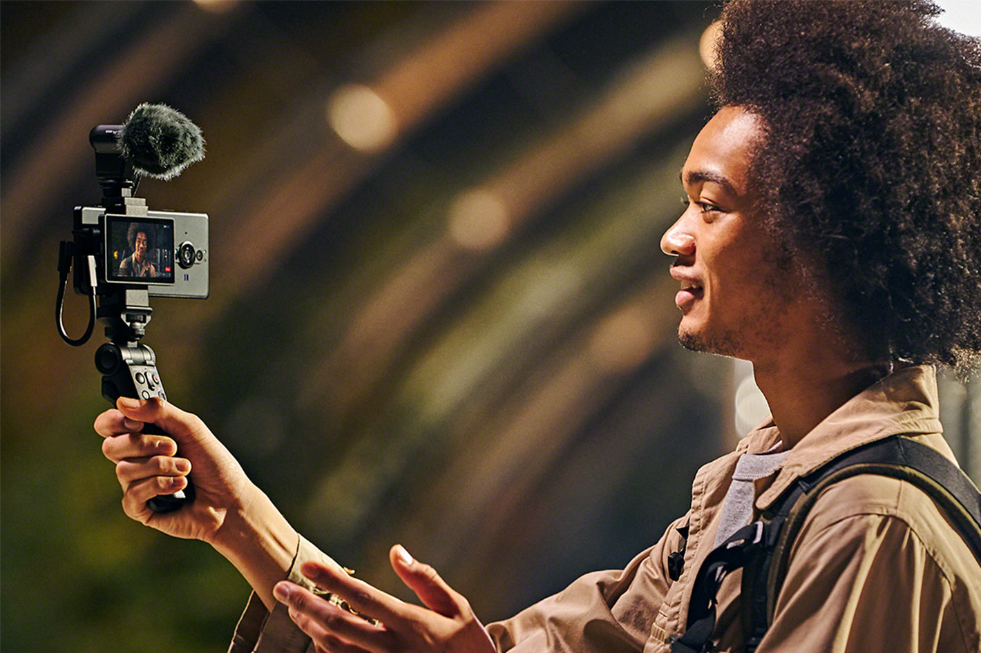 A Vlog Monitor to use with the Xperia PRO-I smartphone by Jose