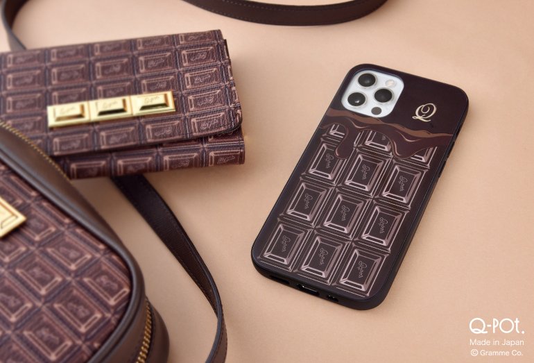 チョコレート”ハードガラス iPhoneケースからiPhone13proサイズが