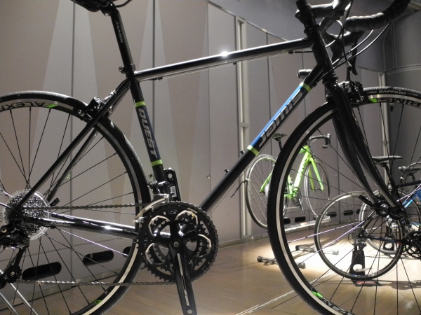 鍵プレゼント！！】JAMIS（ジェイミス） 2016年モデル QUEST SPORT