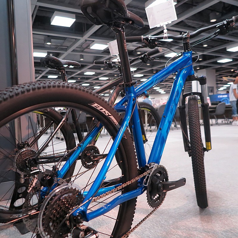 FUJI（フジ） 2017年モデル NEVADA 27.5 1.7D （ネバダ27.5 1.7D