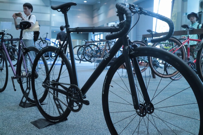 サイクリングにおすすめ！】FUJI（フジ） 2019年モデル TRACK ARCV