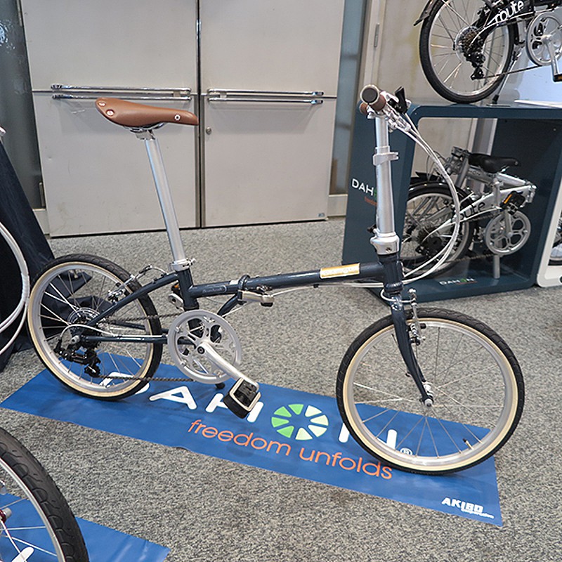 DAHON（ダホン、ダホーン） 2019年モデル BOARDWALK D7 （ボード