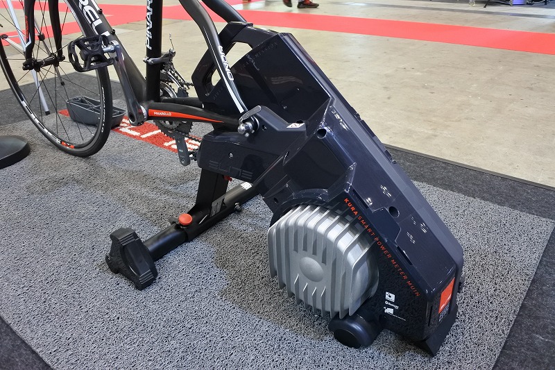 ELITE（エリート）おすすめ ローラー台♪【パワー計測可能】 KURA