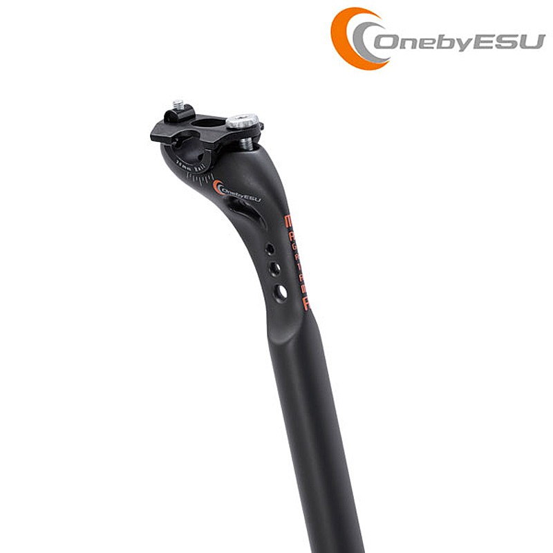 One by ESU（ワンバイエス）カーボン マガタマ シートポスト ボディ