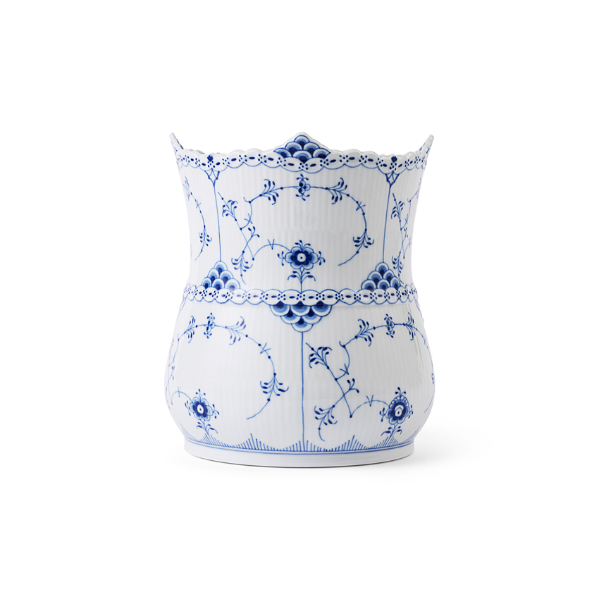 花ひらく、ベースの世界 職人の手仕事が生む、四季を映すキャンバス