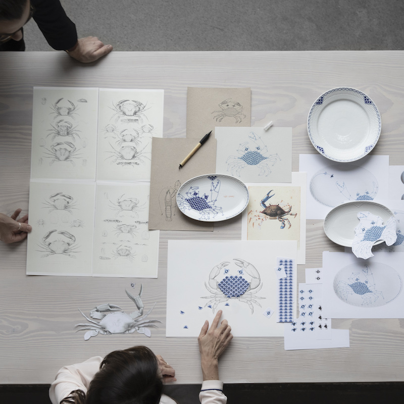 ロイヤル クリーチャー オーバルディッシュ クラブ 23.5cm|ロイヤル