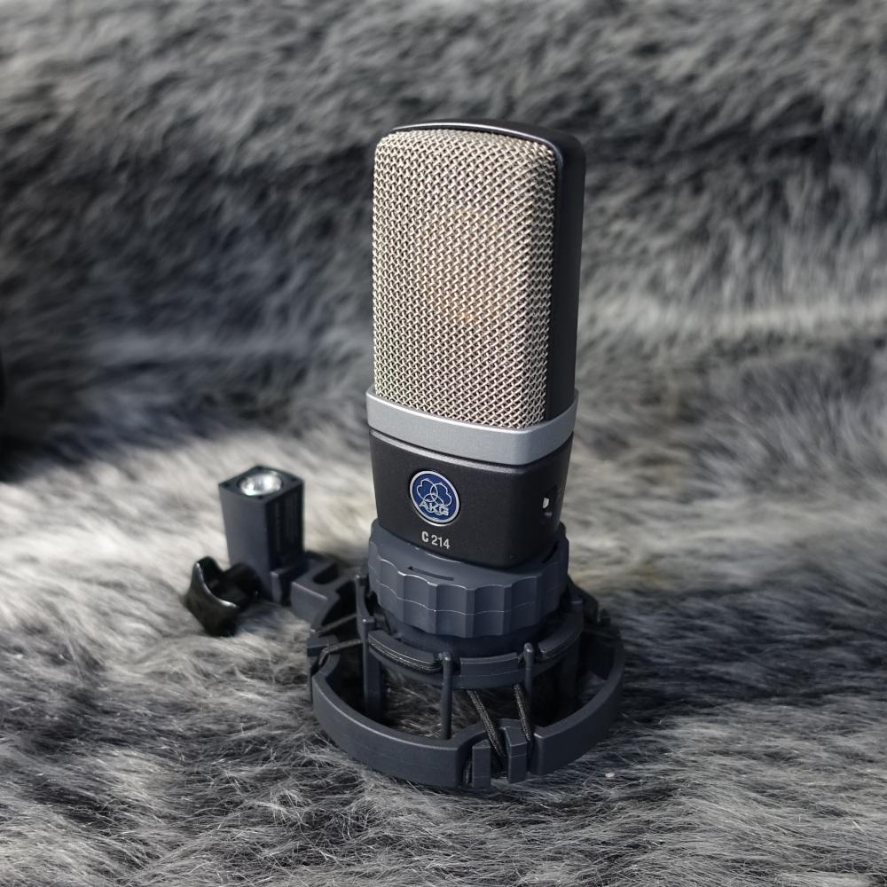 【おまけ付き】AKG C214 AKG コンデンサーマイク C214 (メタルポップガードセット)【福山楽器
