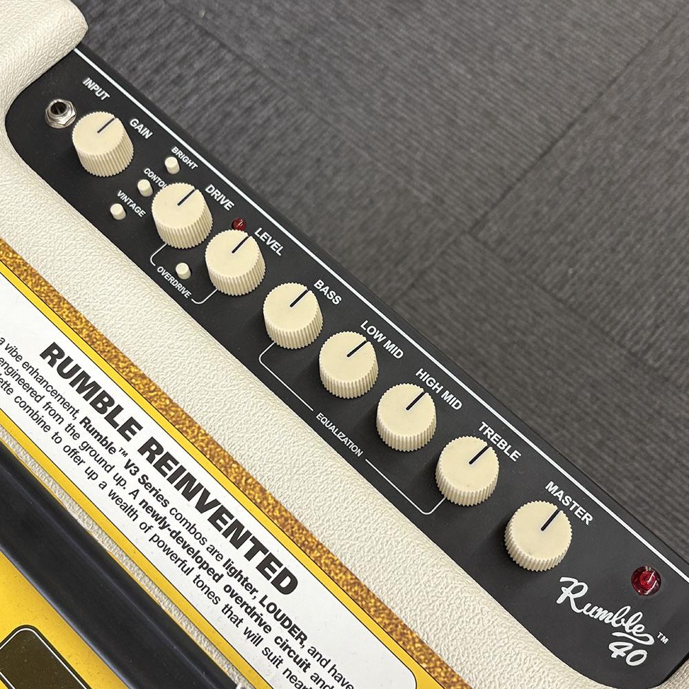 Fender Rumble 40 V3 IVORY 100V JPN｜平野楽器 ロッキン オンラインストア