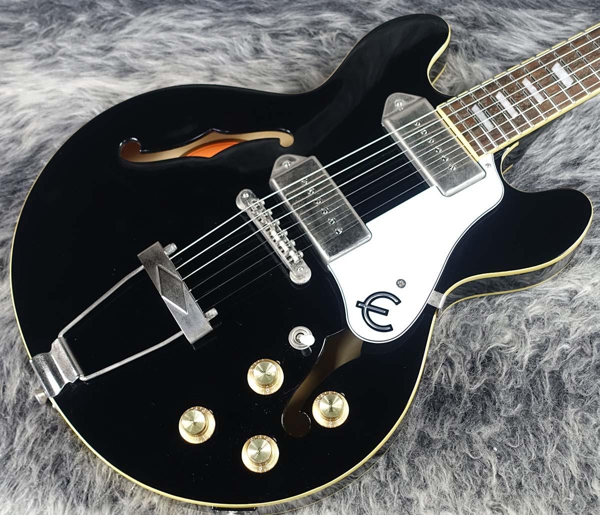 【激レア】エピフォン カジノ マッドブラック Epiphone Casino 新しいカジノ - ピックガードあり？それともなし？ : r/guitarporn