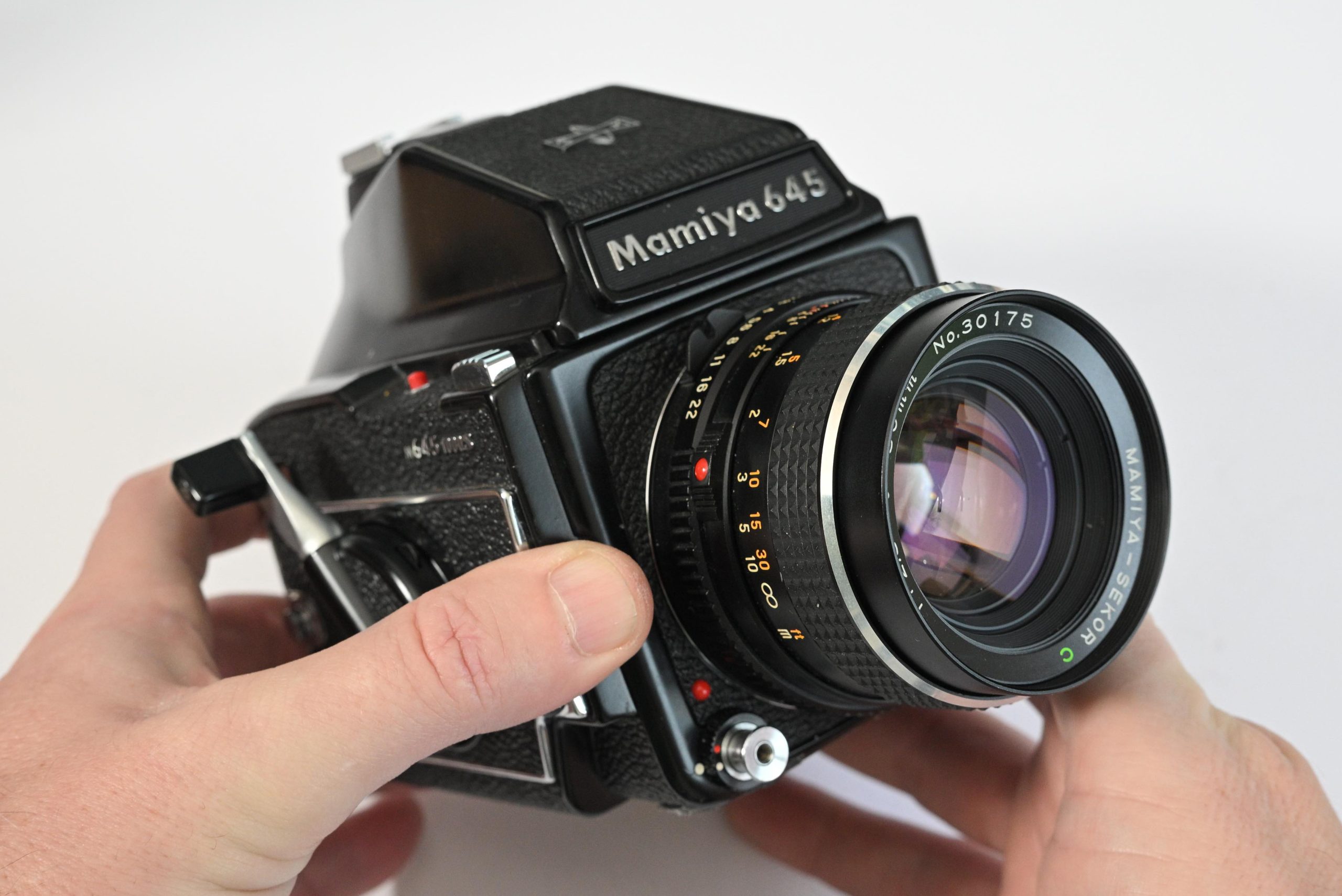 Mamiya 645 1000s – Shoot Film Like a Boss