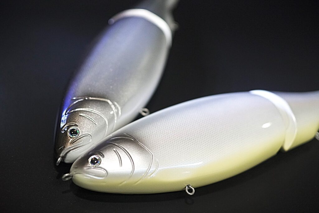 マザーチェイサー300・新色発売のお知らせ - RomanMade【ロマンメイド】