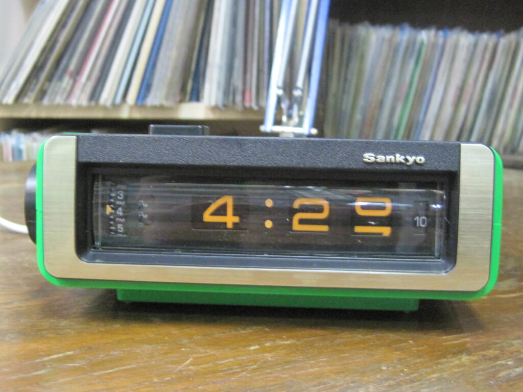 商品NO、K-335 Sankyo ザックス パタパタ時計 SOLDOUT | 骨董