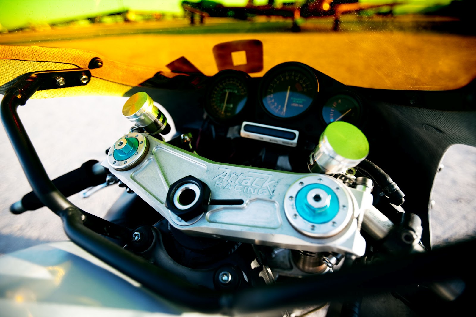 Kawasaki ZX-7 Thunder Chunky - Return of the Cafe Racers