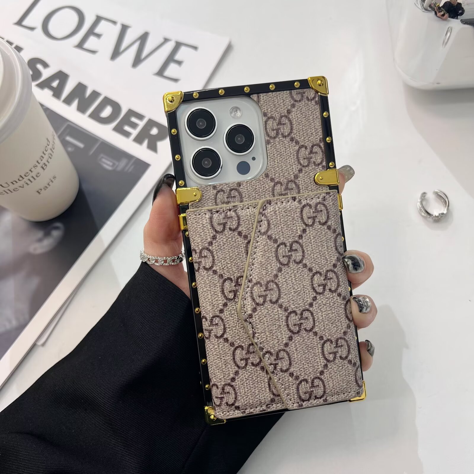 ルイヴィトン iphone17/17airケース ショルダー カード 収納 iphone16