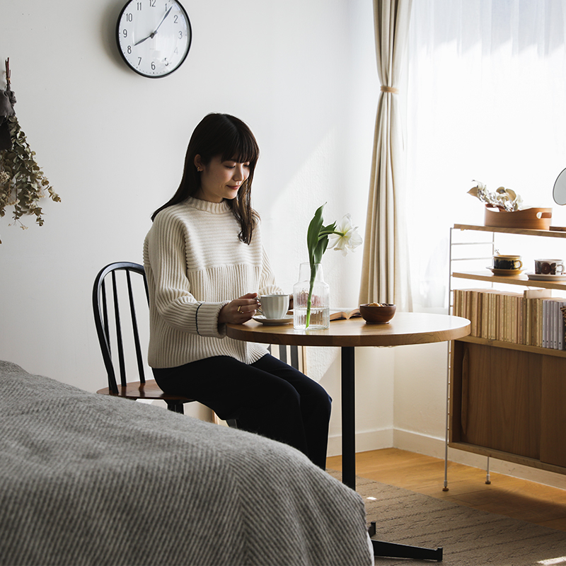 カフェテーブル WIRY／NA 円形 ｜家具・インテリア通販 Re:CENO(リセノ)