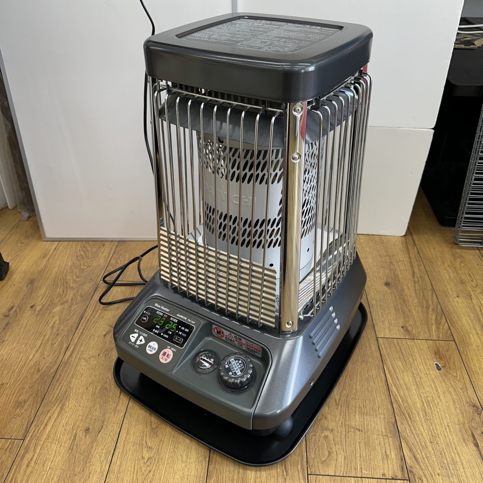 買取☆DAINICHI ブルーヒーター 26～35畳用 FM-106F 2017年製