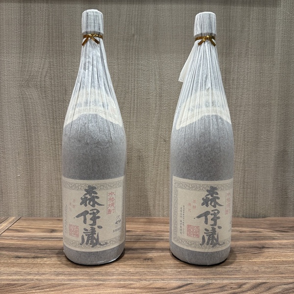かめ壺焼酎 本格焼酎 森伊蔵 1800ml 25度 2本お買取価格のご紹介