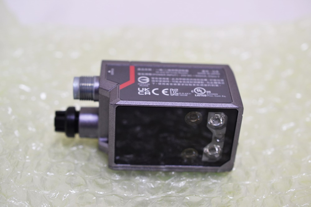 キーエンス 高性能小型コードリーダ SR-X100 買取金額 48,000円