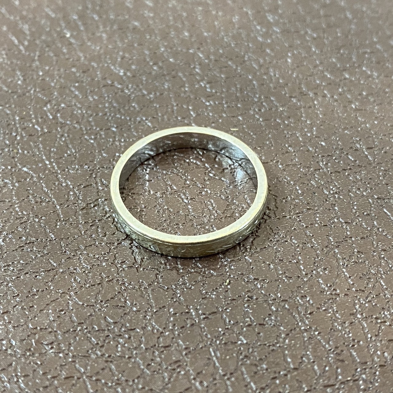 ホワイトゴールド】K14WG 14金 指輪 買取価格をご紹介します