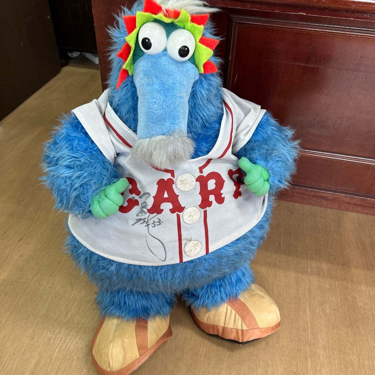 レア 希少 広島カープ 江藤選手 直筆サイン付き 特大 ぬいぐるみ