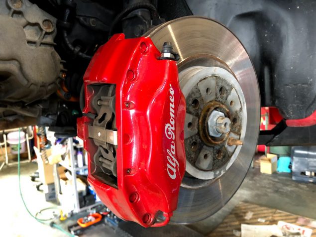 ブレンボキャリパーのオーバーホールを行います ｱﾙﾌｧﾛﾒｵ GTV | RED
