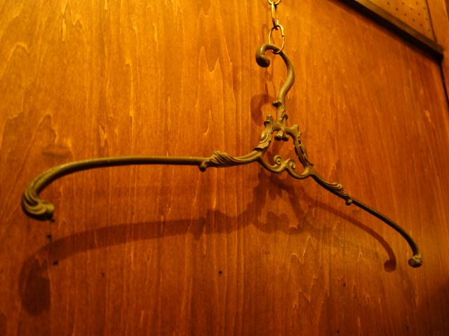 イタリア製真鍮ハンガー、アンティークハンガー、店舗用什器 LCM 7153