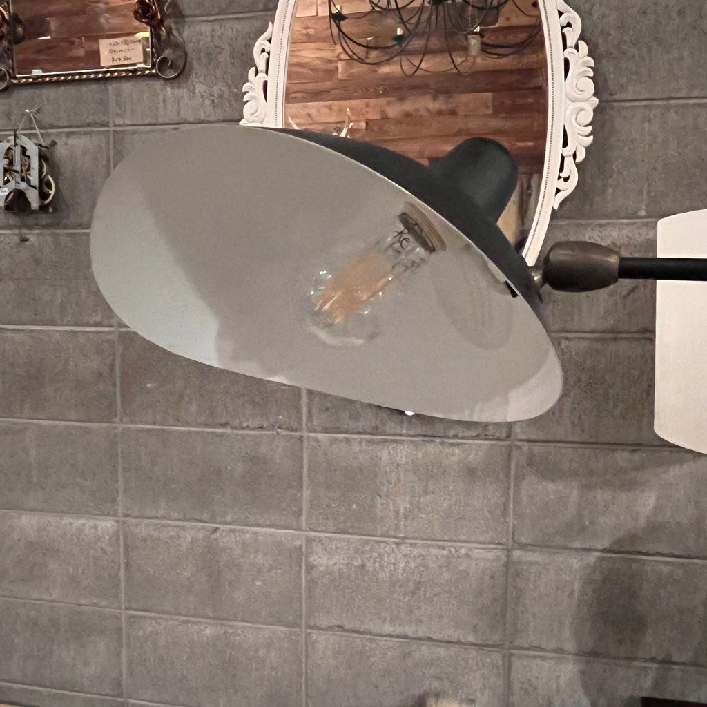 イデー ランパデール アン ルミエール LAMPADAIRE 1 LUMIERE Serge