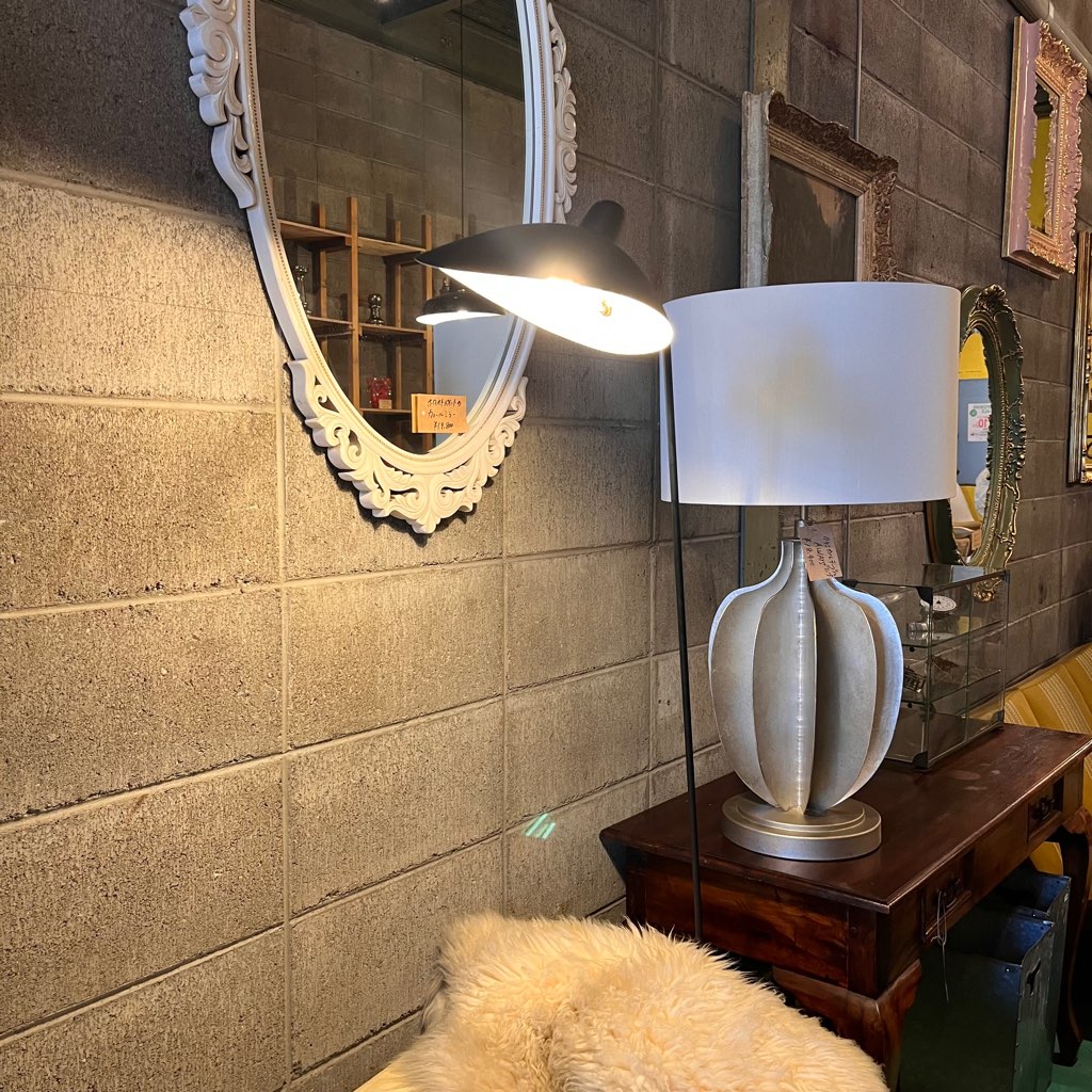 イデー ランパデール アン ルミエール LAMPADAIRE 1 LUMIERE Serge