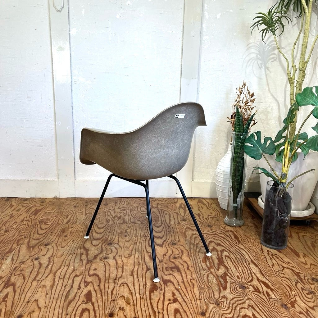 ハーマンミラー / Herman Miller アームシェルチェア チャールズ＆レイ