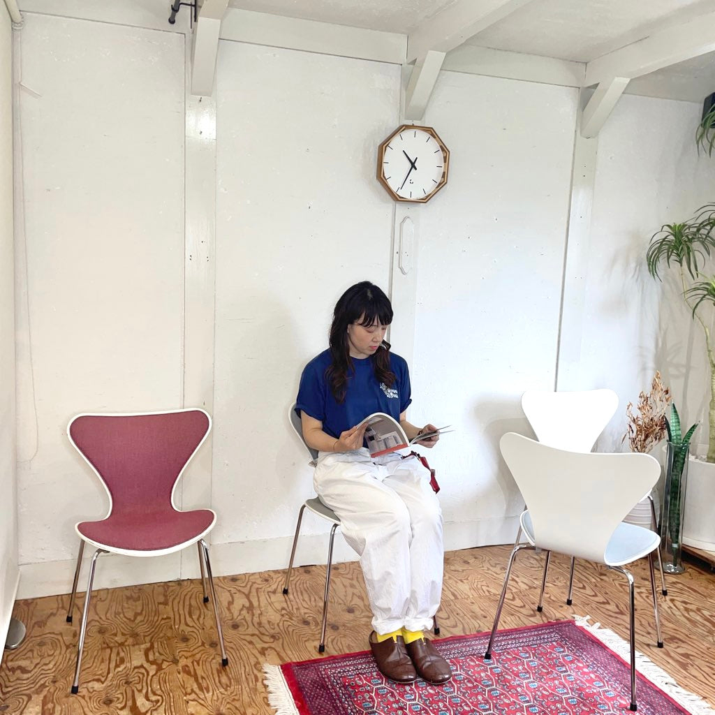 フリッツハンセン / FRITZ HANSEN セブンチェア ホワイト フロント