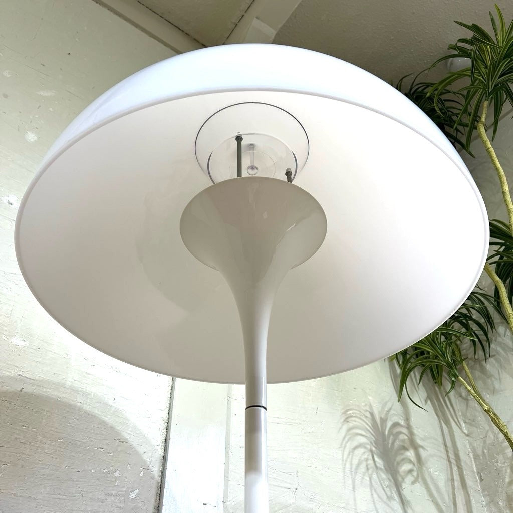 ルイスポールセン / Louis Poulsen パンテラ / Panthella フロアライト