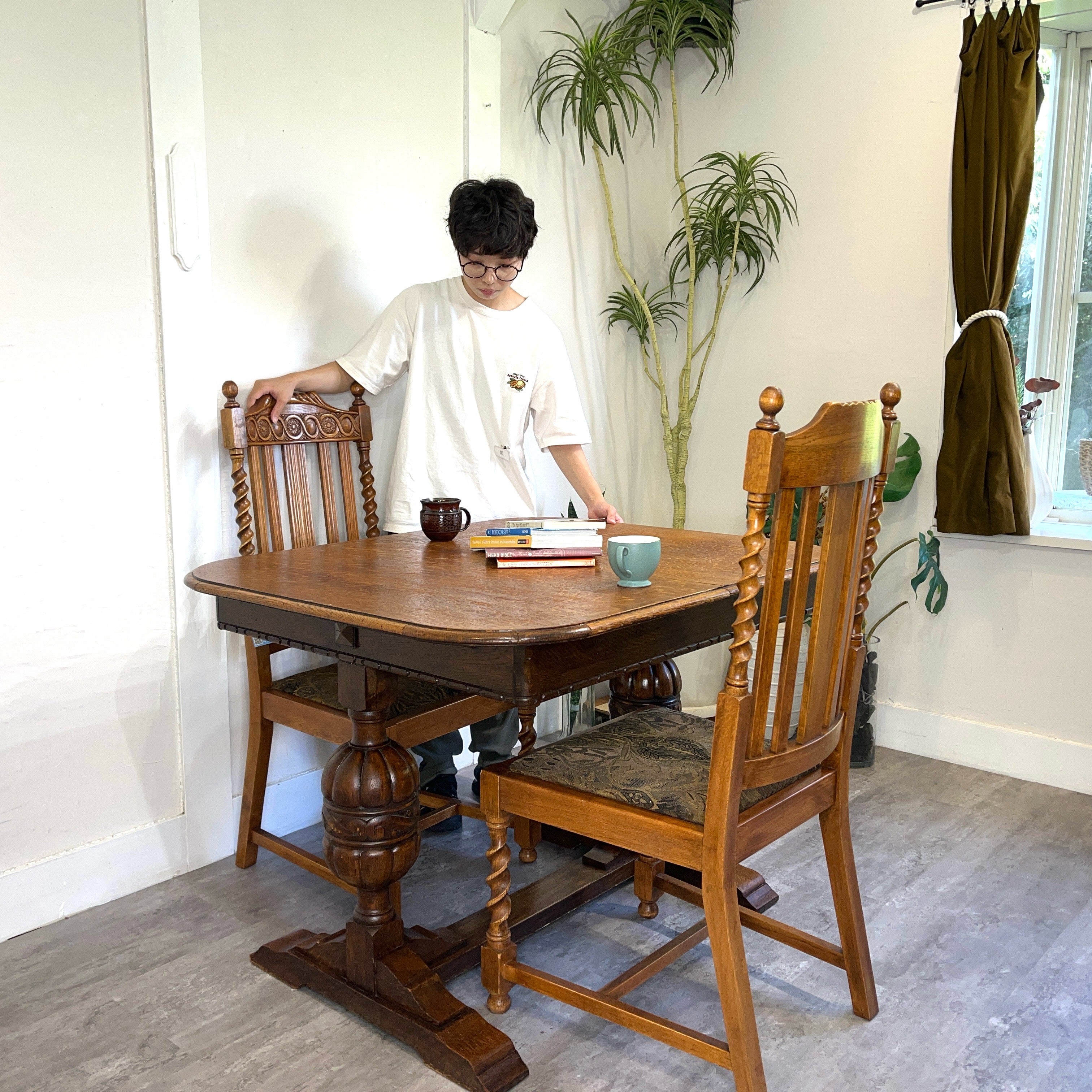 CELERITY パイナップルレッグ ドローリーフテーブル 伸長式ダイニング