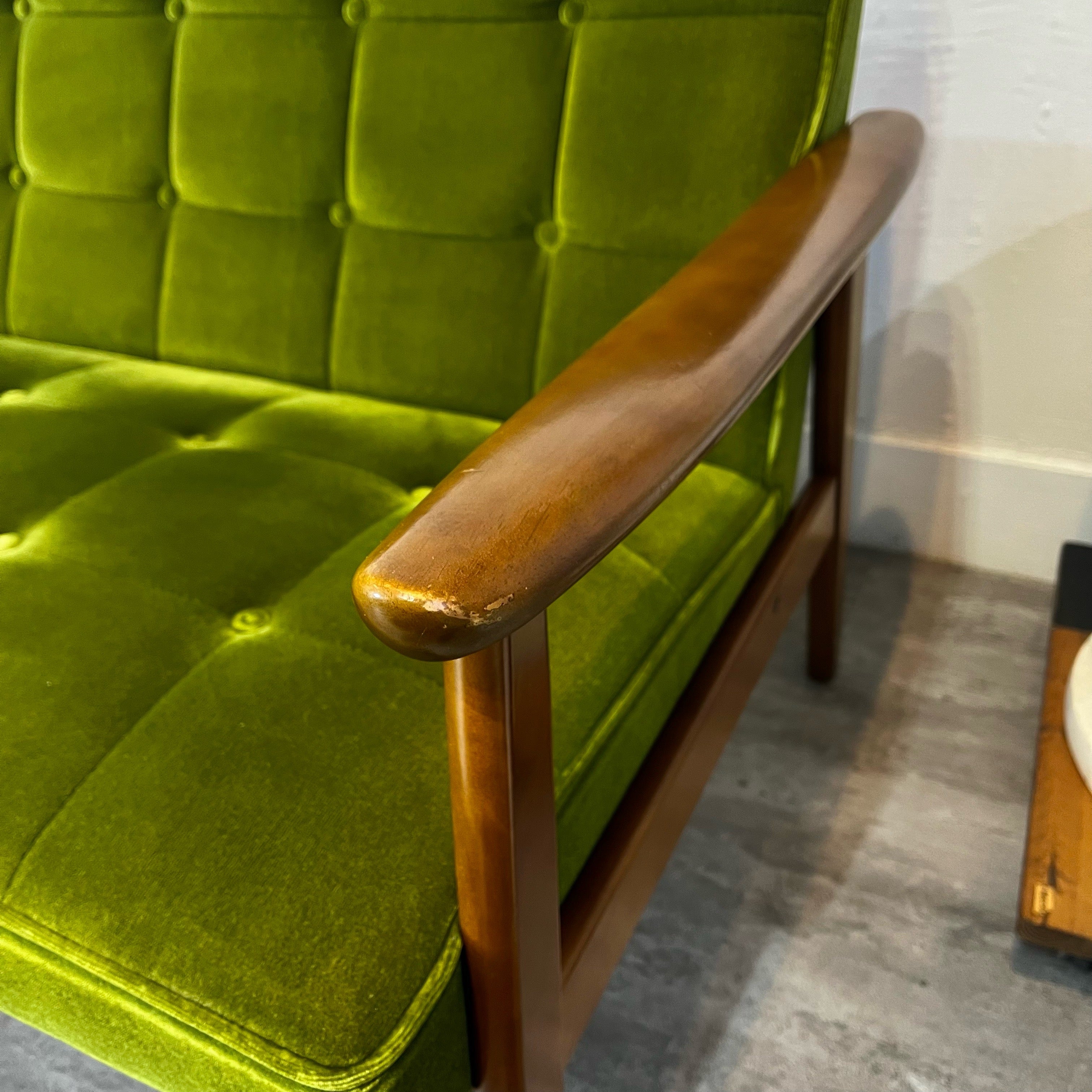 カリモク60 Kチェア 2シーターソファ モケットグリーン 中古 緑 レトロ