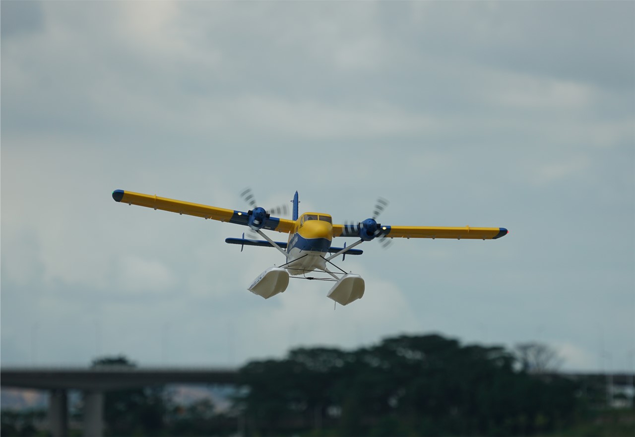 ラジコン飛行機 ラジコン飛行機・零戦の通販は【ラジコン1】