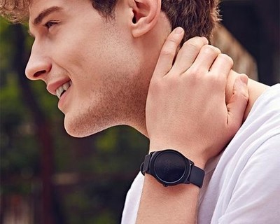 Embr Wave 2｜手元で温度を調整可能なリストバンド「エンバーウェーブ2