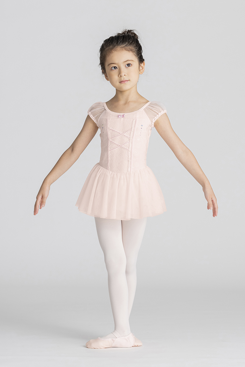 chacott アイボリー バレエレオタード フリル付き 100 F バレエ