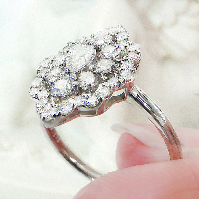 楽天市場】Pt900/K18YG/PG 【1.0ct】マーキス 変形ダイヤ ダイヤモンド