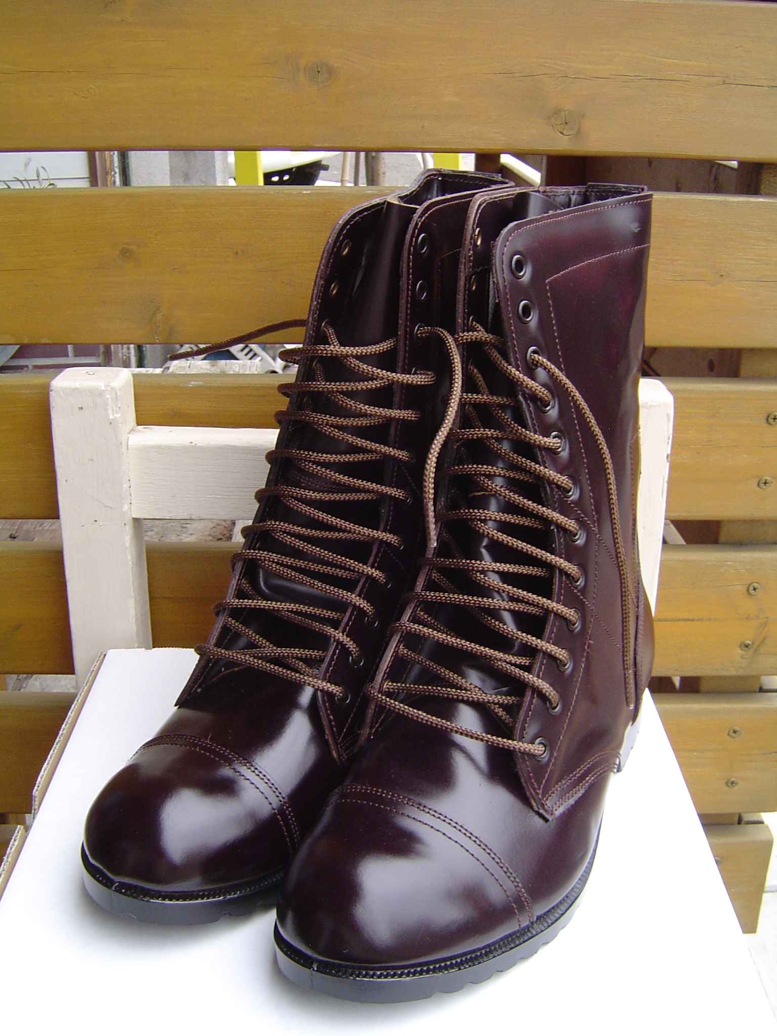 陸上自衛隊 フジ製靴 半長靴 茶革 27センチ 戦闘靴皮茶（新型半長靴