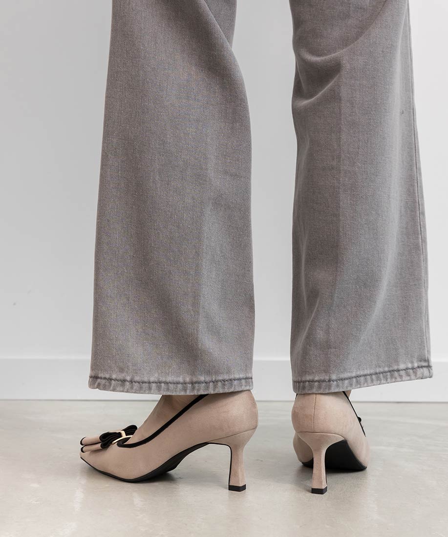走れる美脚パンプス】モノグラムパーツリボンフィットパンプスRANDA