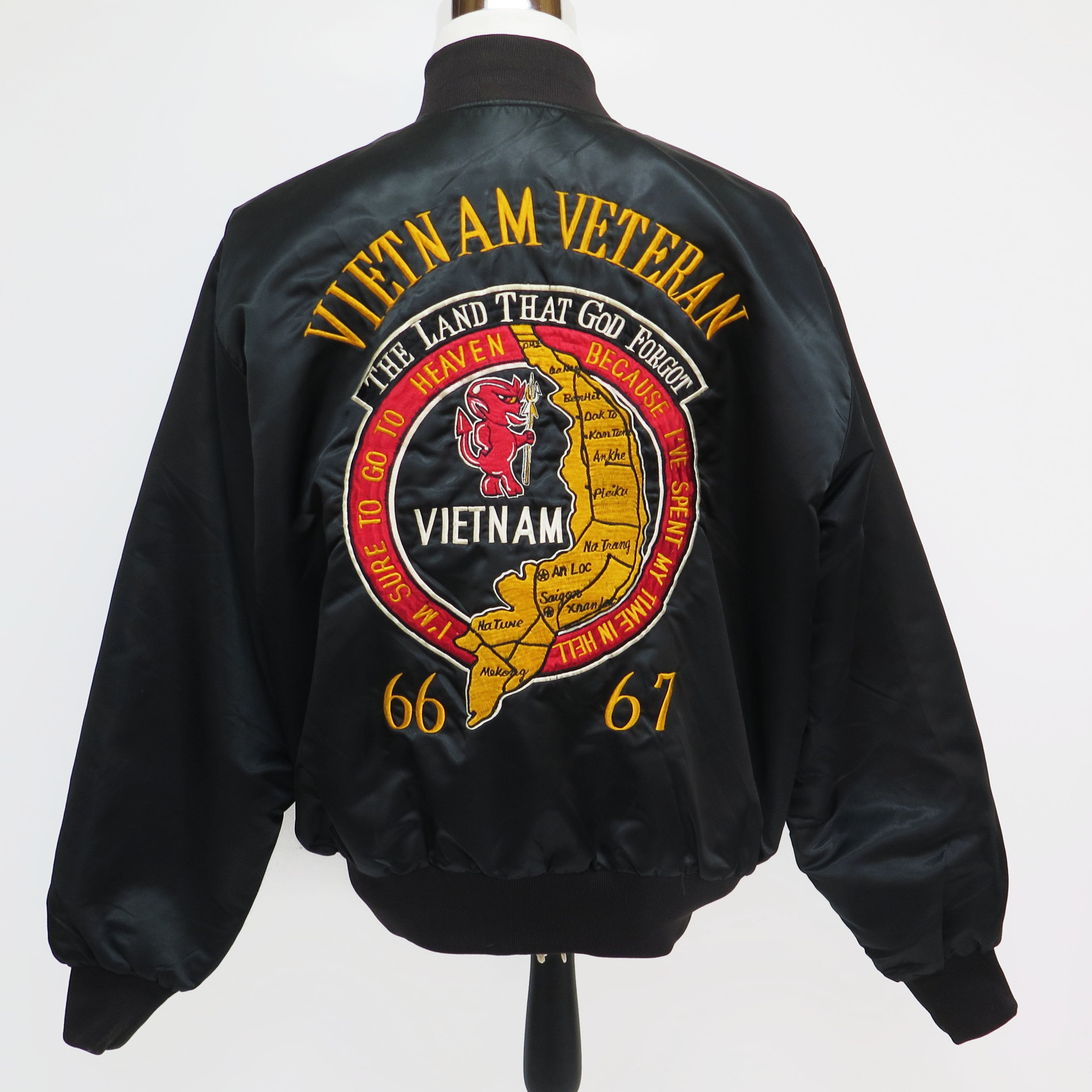 Vietnam Veteran USMC 1966/67 Tour Bomber Souvenir Jacket – Rare