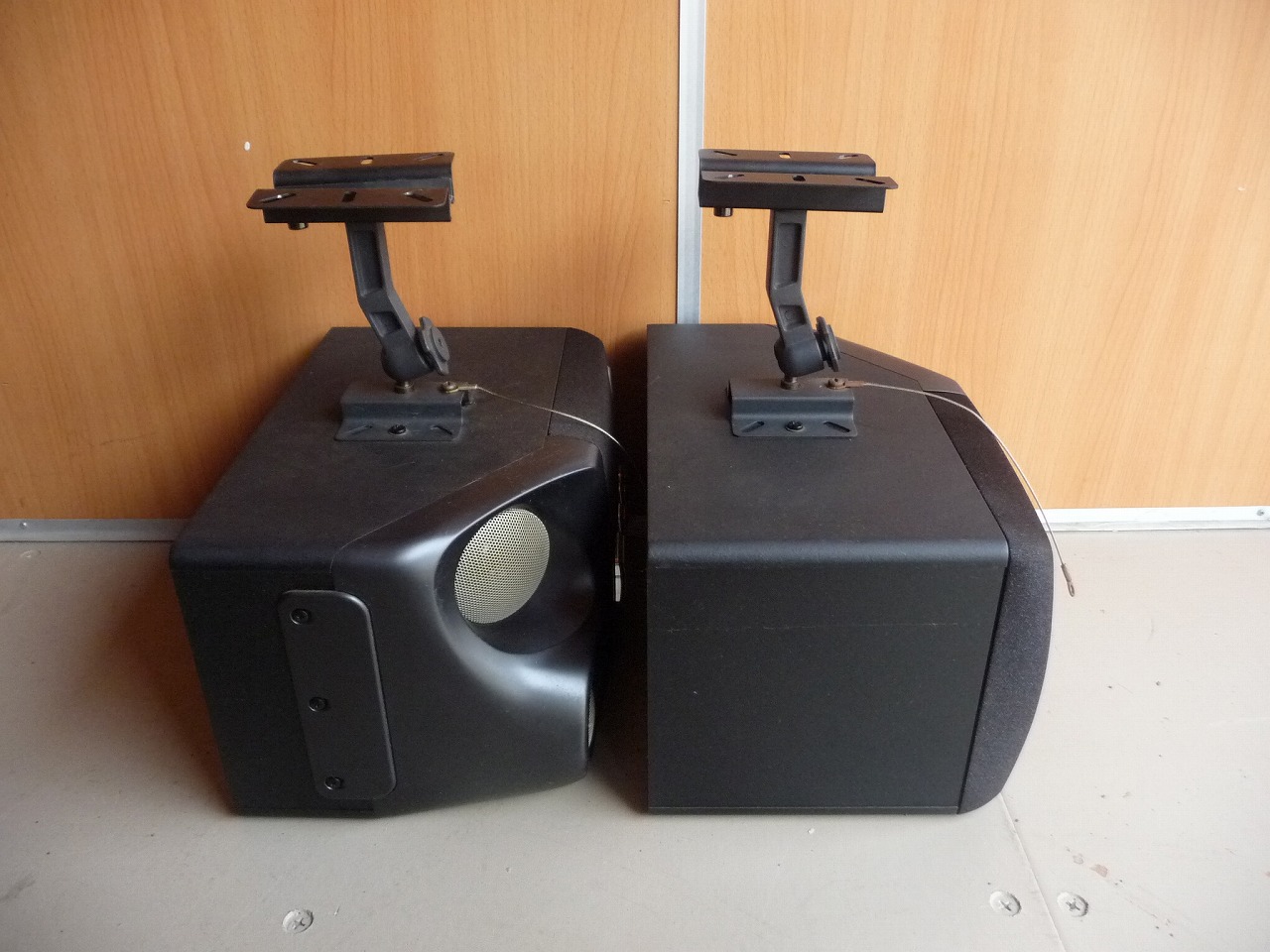 スピーカー 第一興商 DDS-910II SPB-65N DAM ペア 天吊り 金具 付属