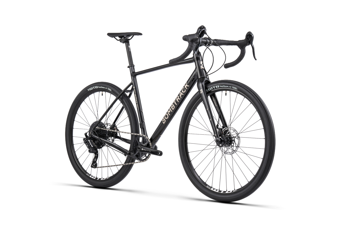 BOMBTRACK(ボムトラック)日本語公式ページ - BOMBTRACK